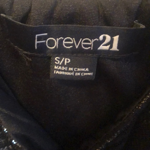 Little black and gold sparkle dress - Picture 3 of 3